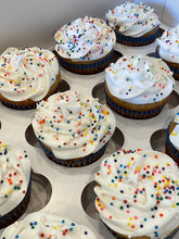 Load image into Gallery viewer, Vanilla Sprinkle Cupcake
