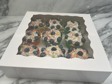 Load image into Gallery viewer, Summer Blueberry Blast Cupcakes
