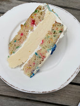 Load image into Gallery viewer, Ice Cream Cake
